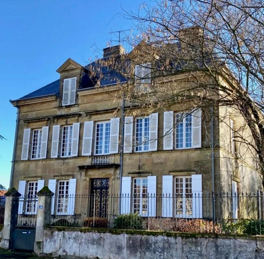 Maison De Mags & Mags Bed & Breakfast Lanouaille Екстериор снимка