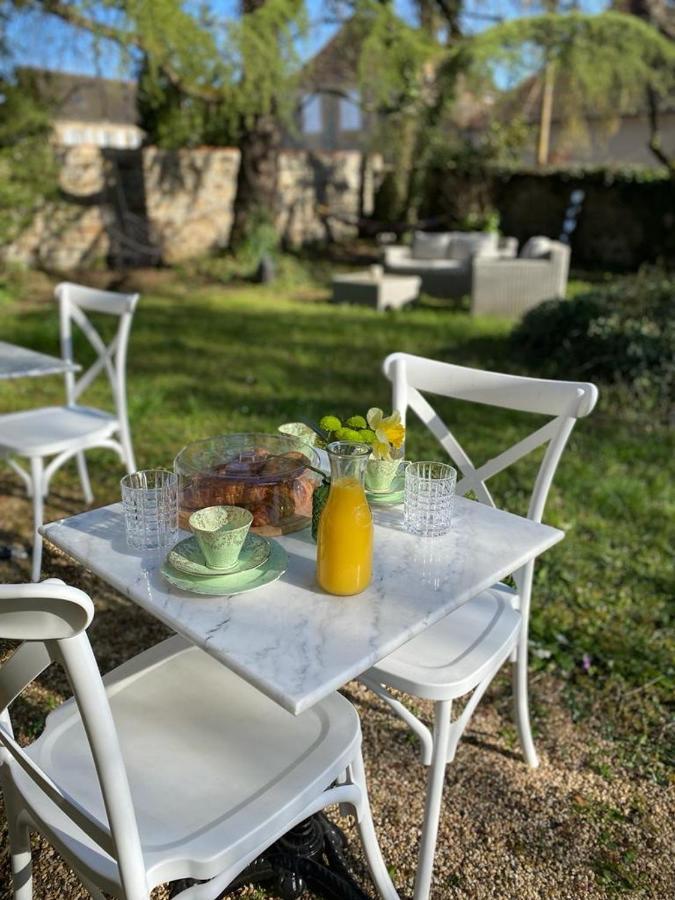 Maison De Mags & Mags Bed & Breakfast Lanouaille Екстериор снимка